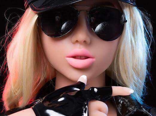 Roxy - Image 4